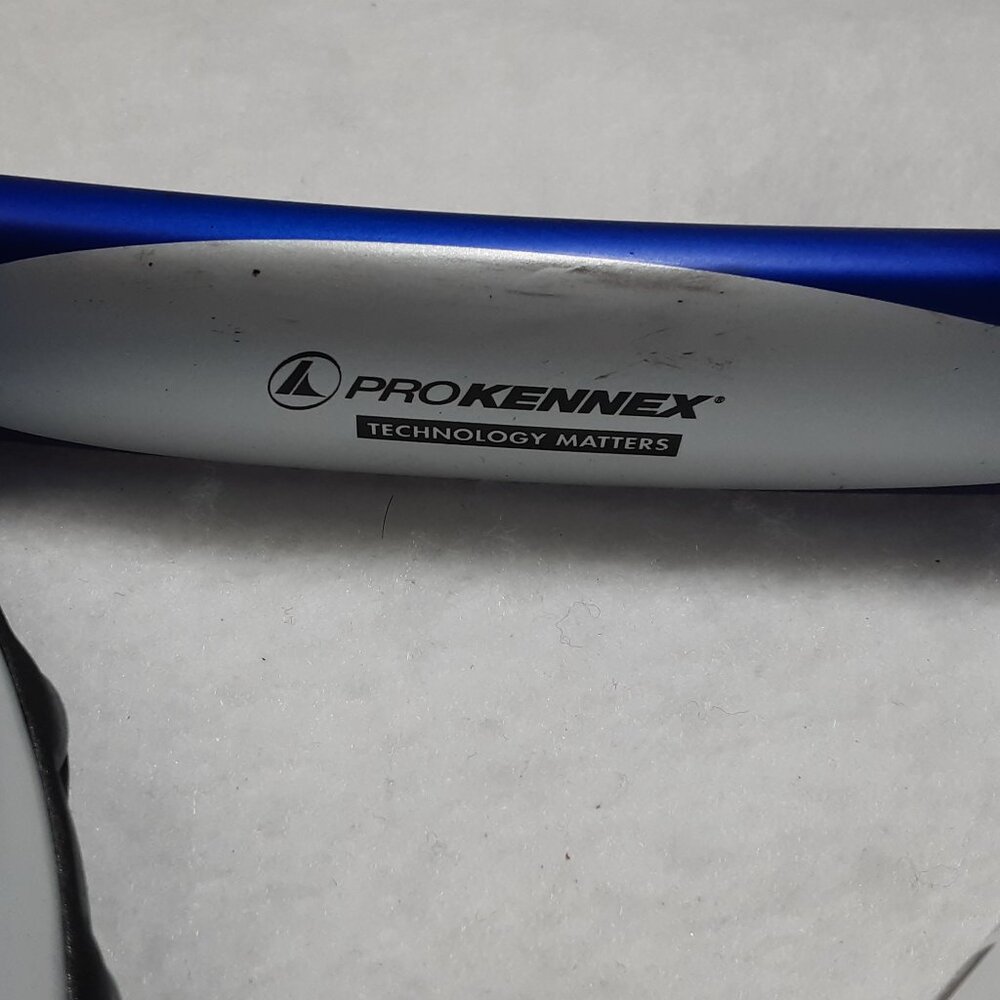 Pro Kennex Titanium Ace Tennis Racket - Picture 3 of 9